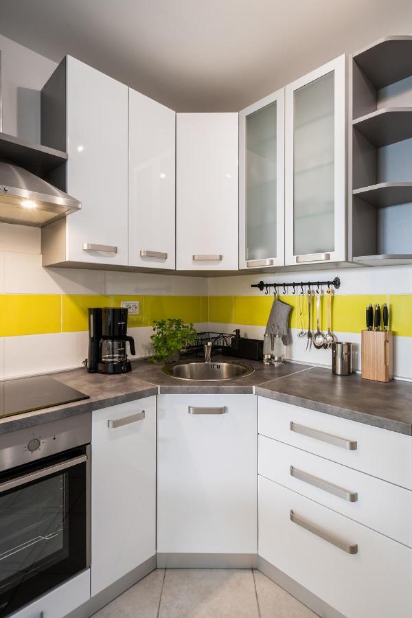 Downtown Apartments Dorian And Nadia Опатия Екстериор снимка