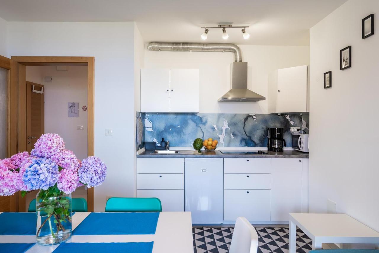 Downtown Apartments Dorian And Nadia Опатия Екстериор снимка